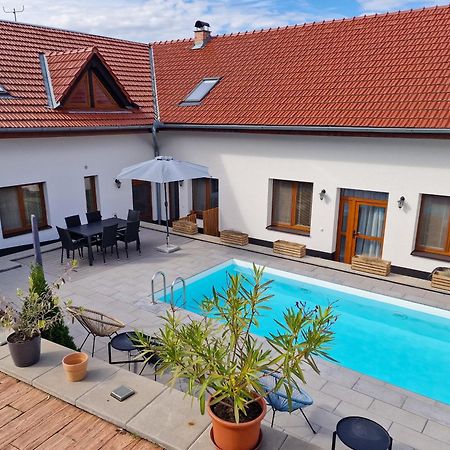 Summerhouse Penzion Bavory Ngoại thất bức ảnh